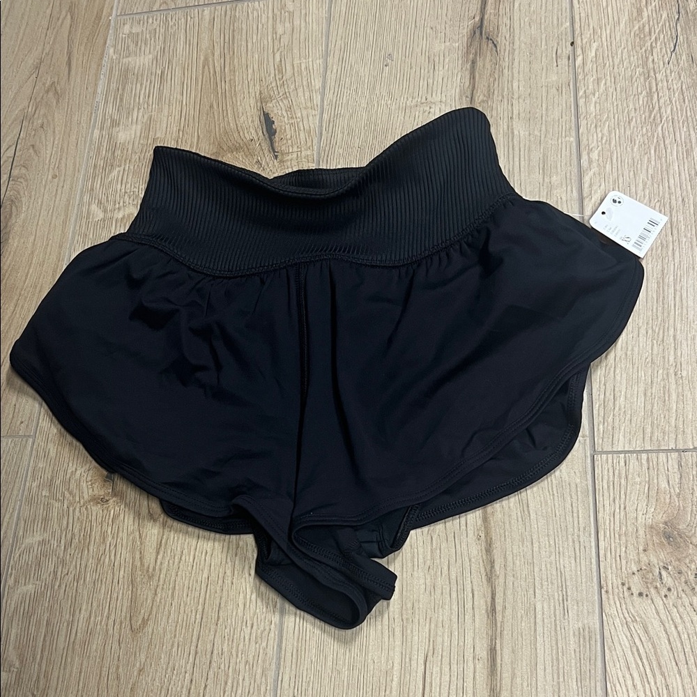 Free‎ People movement Game time Black Flowy Shorts